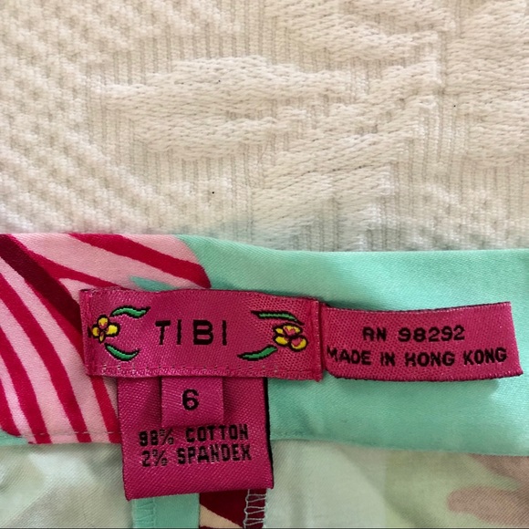 Tibi Tropical Print Flat Front Shorts - Picture 3 of 3